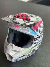 Fox V1 Supercharged Jugend-Crosshelm, Gr. M, unbenutzt