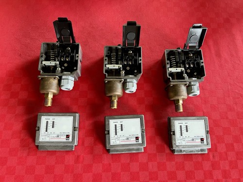 Johnson controls penn - controls,