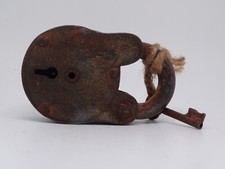 Altes Vorhängeschloss Schloss mit 1 Schlüssel Repro rostig & alt Dekoration