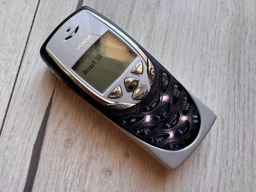 Nokia 8310 classic gsm - 8310,