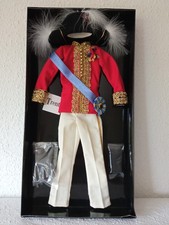 Ashton Drake Trent Osborn Royal Military Outfit 2001 NRFB - Gene Boyfriend