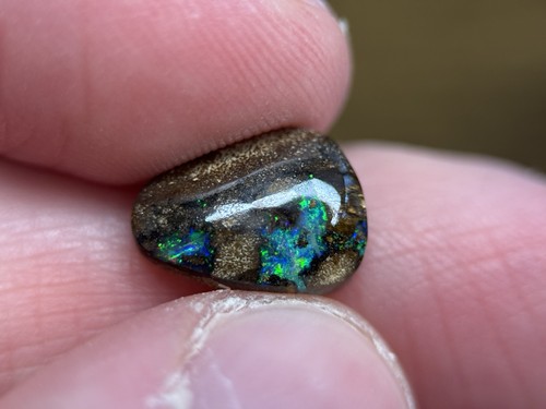 Boulder opal poliert - opal,