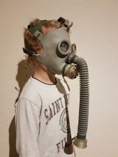 NVA KINDER GASMASKE