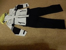 Biete einen neuen 2teiligen Segelanzug von MARINE POOL Größe M