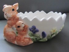 Osterhasenschale aus Porzellan