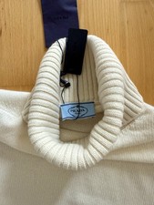 Toller Prada Rollkragen