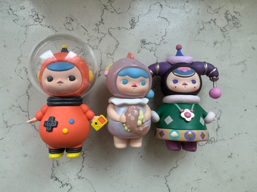 Popmart pucky action - popmart,,