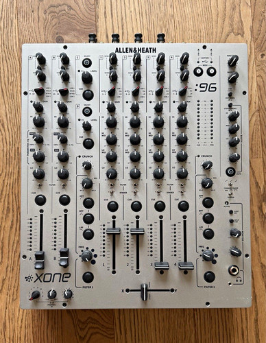 Allen heath xone dj - allen, &