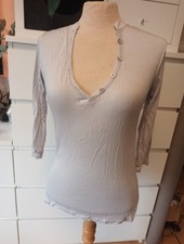 Damenshirt tiefer V-Ausschnitt