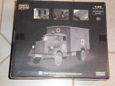 Forces of Valor OPEL BLITZ GERMAN 4x4 AMBULANCE 1940 1:32 die Cast Metal