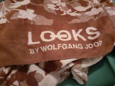 looks by wolfgang joop wohndecke 200. x 165.  Rot