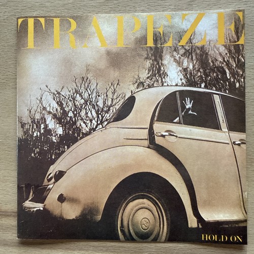 Trapeze hold line - on,, (cd)