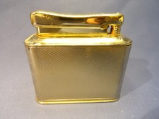 IBELO Benzin Tischfeuerzeug in Gold mit schlichtem Mantel im sehr guten Zustand