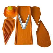 Original Börner Rot Gelb Zerkleinerer Wunderschneider Reibe W. Deutschland Retro