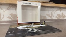 Apollo/Gemini Jets Singapore Airlines Boeing 747-400 in 1/400