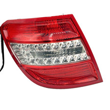 Mercedes W204 S204 Kombi Mopf Bremsleuchte Heckleuchte LED Hin Links A2048202364