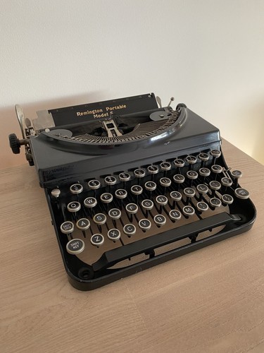 Remington portable model - remington, 5