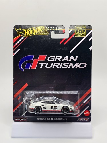 Hot wheels premium nissan - wheels, gt-r