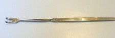 martin   15-074-02  Wundhaken     Retractor