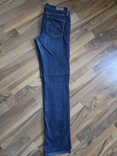 Levi's Demi Curve Classic Rise
