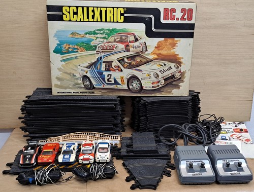 Scalextric mit 5 wagen - 20,,