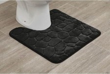 WC-Vorleger mit Ausschnitt