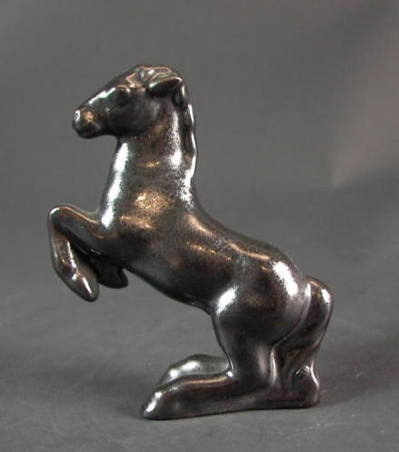 Altes keramik pferd - pferd,