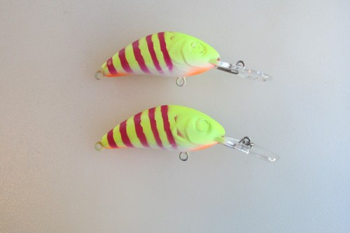 Lot 9100 set two salmo - set,