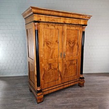 25908 Schrank Kleiderschrank