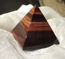 Pyramide edelstein - ~~,