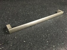 Bosch HBC24D553/45  HLHB24-2 Türgriff Dampfgarer Tür #033-7N