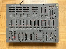 Synthesizer Behringer 2600