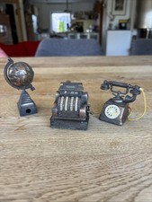 Vintage Anspitzer Play Me Globus Kasse Und Telefon