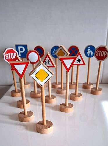 Goki verkehrszeichen aus - verkehrszeichen,