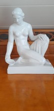 Große alte Porzellan Figur,"die schöpfende",ohne Macken,34cmx26cmx14cm