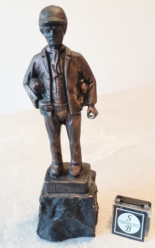 Bergmann figur auf sockel - bergmann,