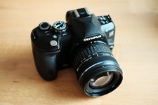Olympus E-510 Gehäuse + Objektiv 14-42mm, M42 geeignet