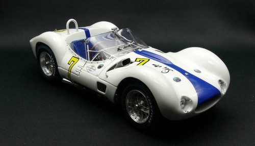 Maserati birdcage 7 cuba - 1/18,