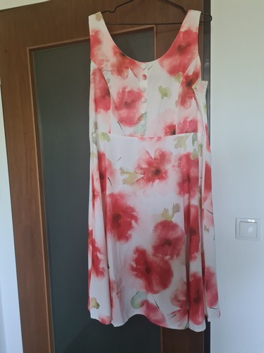 Schönes kleid von - schönes,
