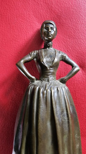 Charpentier bronze figur - a.,