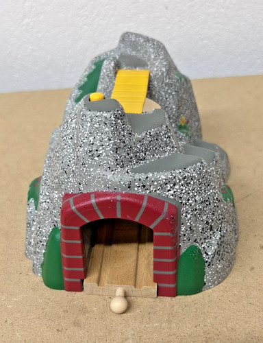 Brio adventure tunnel - brio,
