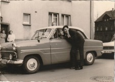 Vintage Foto Freunde mit Ford