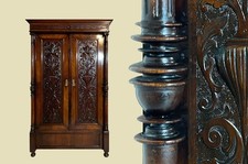 Edler 1880er Kleiderschrank