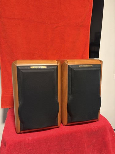 Sonus faber minuetto walnut - sonus,