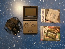 Nintendo Game Boy Advance SP |