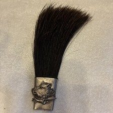 Alte Hutnadel mit Wildschwein Borsten mit Edelmetall