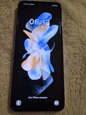 Samsung Galaxy Z Flip4