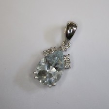 Aquamarin, Diamant Kettenanhänger 585 Weißgold, 20 mm = 1,7 g