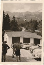 Vintage Foto geparkte Mercedes,Käfer,Peugeot 203,Olympia Auto Oldtimer PKW Car
