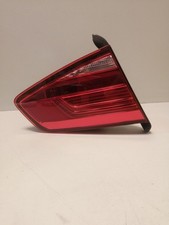 HELLA 2TZ 011 882-071 Heckleuchte - LED - innerer Teil - für u.a. VW Passat (3G2